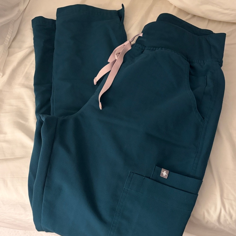 Figs Scrub Pants